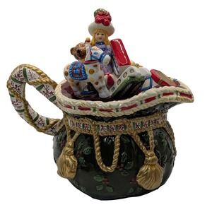 Vintage Studio Nova Teapot Woodland Holly Santa Ceramic  Discontinued JA015 READ